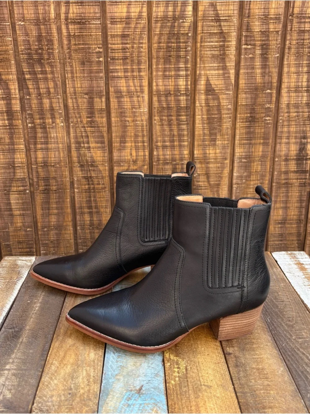 Madewell Chelsea Black Leather Ankle Boots - Picture 10 of 16